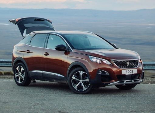 El Peugeot 3008 suma equipamiento