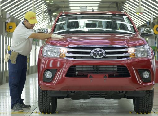 Toyota logra el record de producción anual por marca