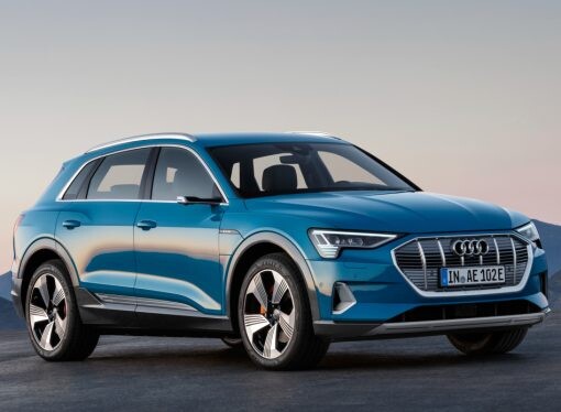 Audi también lanza su modelo eléctrico