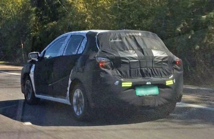 El nuevo Chevrolet Onix podría convivir con el actual