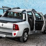 renault_duster_oroch_11