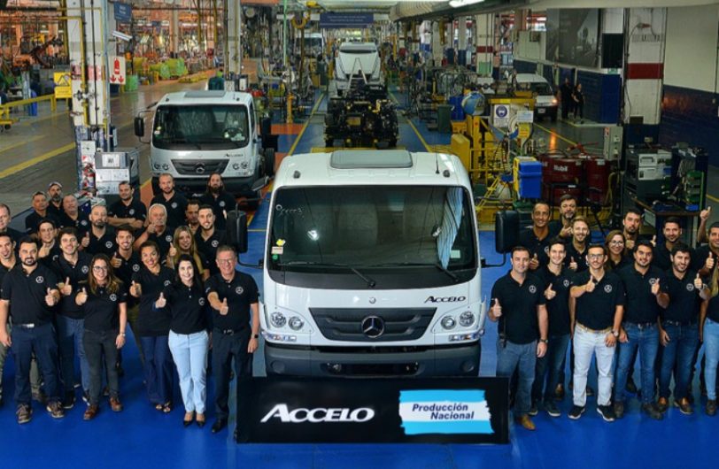Mercedes comienza la producción del Accelo en la Argentina