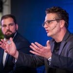 maarten sierhuis nissan luis clavel