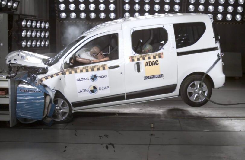 LatinNCAP: tres estrellas para el Renault Kangoo