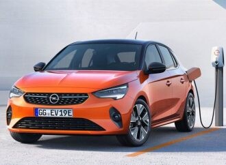 ¿Se le abre la puerta a Opel para regresar a la Argentina?