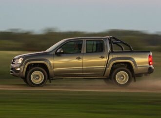 Contacto: Volkswagen Amarok V6 Comfortline