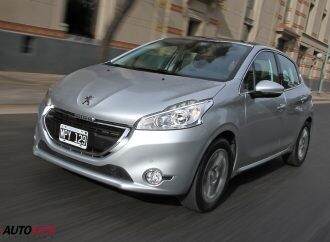 Prueba: Peugeot 208 Féline 1.6 Pack Cuir