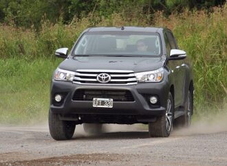 Prueba: Toyota Hilux SRX 2.8 4×4