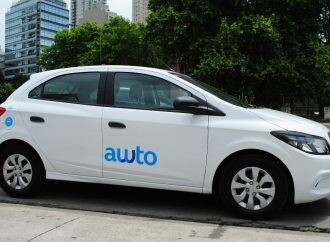 Awto rompe con Nissan y ahora suma flota de Chevrolet