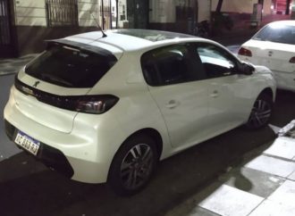 Cazan al nuevo Peugeot 208 nacional sin camuflajes