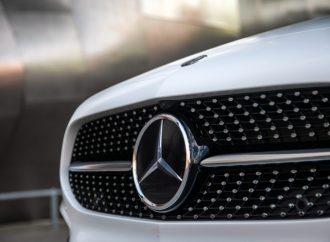 Mercedes eleva a tres años la garantía de sus automóviles