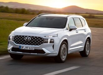 El Hyundai Santa Fe estrena restyling con plataforma nueva