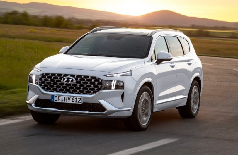 El Hyundai Santa Fe estrena restyling con plataforma nueva