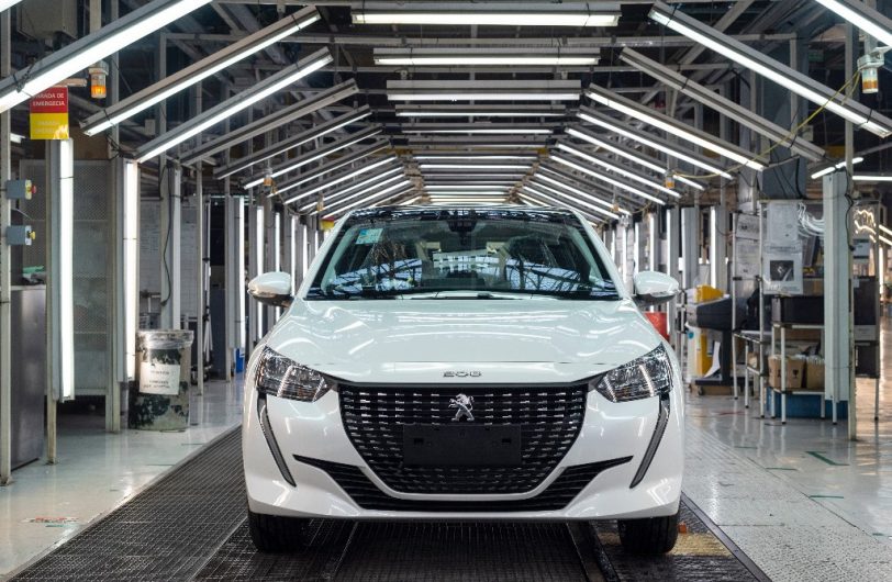 Peugeot alcanza los 20.000 208 producidos en Palomar