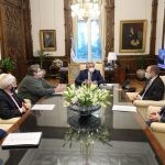 Adefa Smata Uom Casa Rosada