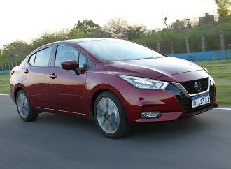 Prueba: Nissan Versa Exclusive CVT