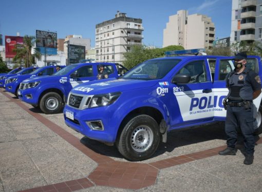 Nissan Frontier para policía cordobesa