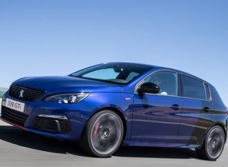 ¿Volverá? Peugeot le dice adiós a la sigla GTi