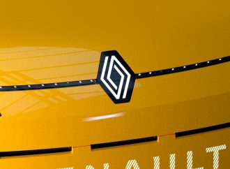 ¿Por qué las automotrices están cambiando sus logos?