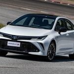 TOYOTA COROLLA GR-S (5) (1)