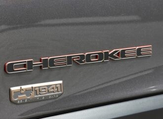 ¿Dejará Jeep de utilizar el nombre Cherokee?