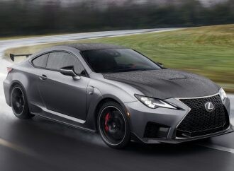 Lexus suma las versiones más deportivas del RC