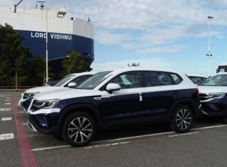 Volkswagen inició la exportación del Taos