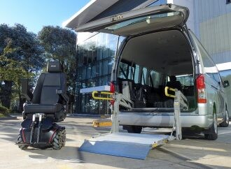 Toyota lanza Siruom, una silla de ruedas eléctrica