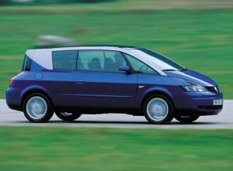 El incomprendido Renault Avantime cumple 20 años