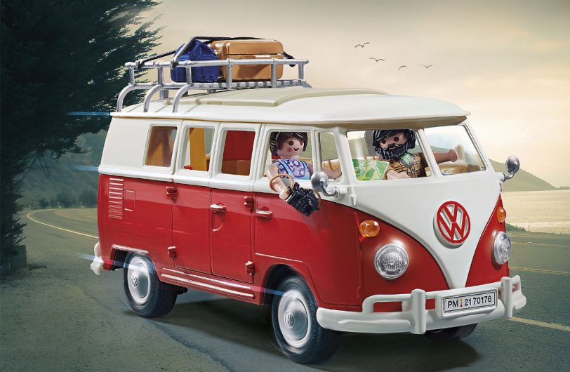 La Volkswagen Kombi se hace juguete de la mano de Playmobil