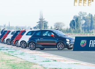 Participamos de la entrega a clientes de los Abarth 595