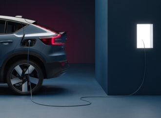 Volvo quiere instalar 50 cargadores eléctricos en la Argentina