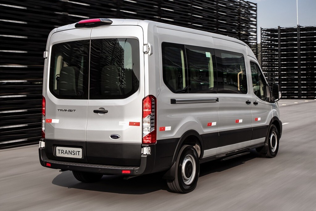 Citroën lanza el Jumper Minibus - AUTOWEB Argentina