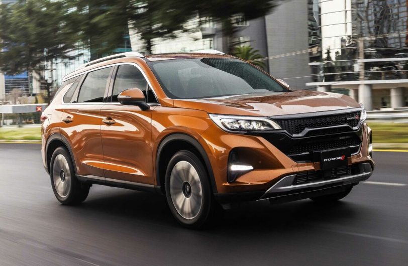 El Dodge Journey regresa como el clon de un SUV chino