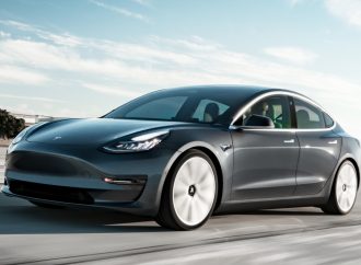 Tesla tiene dos de los tres autos más vendidos de Europa en marzo