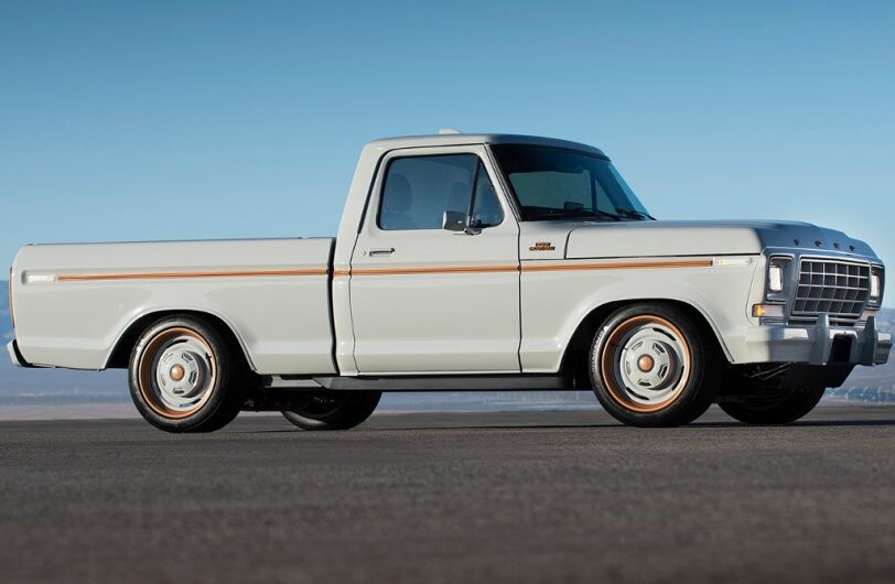 Ford convierte una F-100 de 1978 en una pick up eléctrica