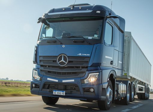 Mercedes presenta la nueva familia de camiones Actros