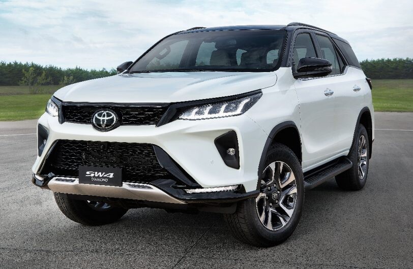 Toyota lanza la SW4 Diamond