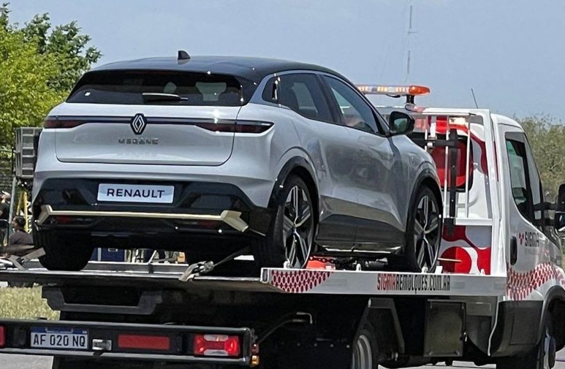 Renault grabó el comercial del Mégane E-Tech en la Argentina