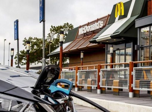 McDonalds instalará una red de cargadores eléctricos en la Argentina