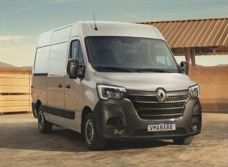 Renault lanza en Brasil el renovado Master que llega este año