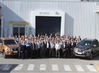 Renault analiza seriamente vender su participación en Nissan