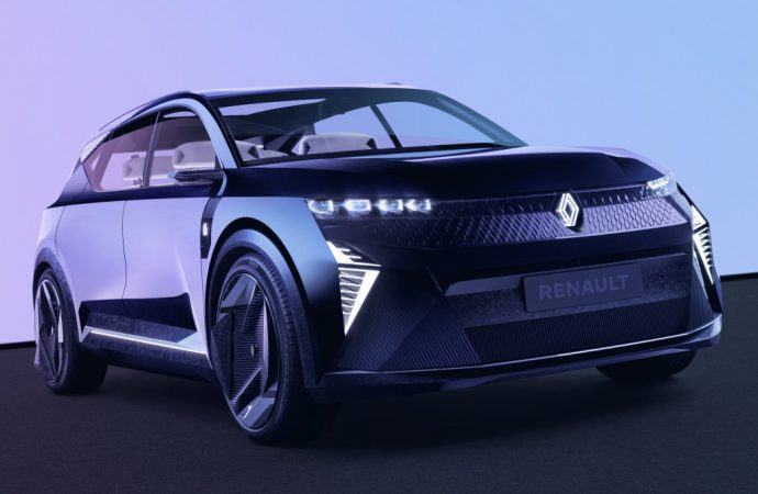 El Scénic sigue vivo: Renault lo hará eléctrico en 2024