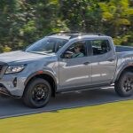 Nissan Frontier PRO-4X accion