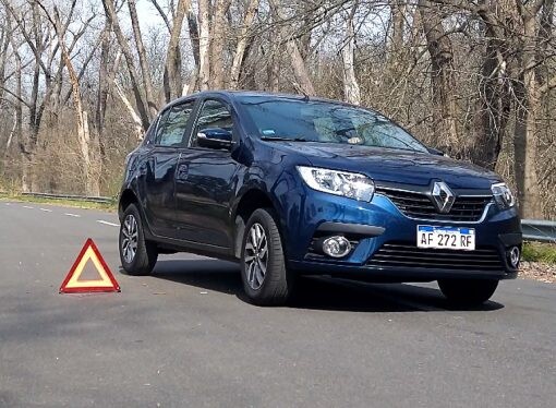 Contacto: Renault Sandero Intens (ESP)