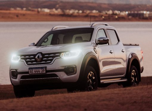 Renault lanza la versión limitada Alaskan Outsider en la Argentina