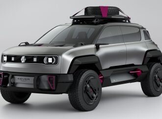 Rernault 4ever Trophy: el regreso del R4 como un SUV eléctrico