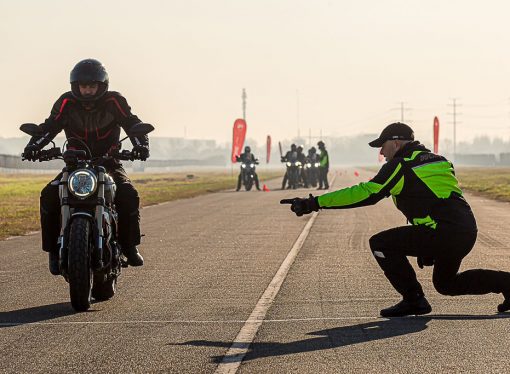 Ducati lanza su academia de conducción en la Argentina