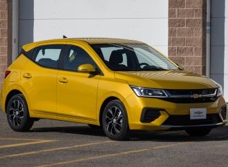 Chevrolet lanza un nuevo Aveo, pero sigue lejos de la Argentina