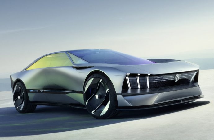 El Peugeot Inception adelanta la futura gama eléctrica del león